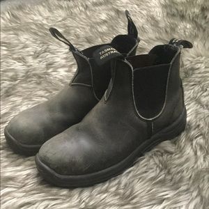 Steel toe Blundstones